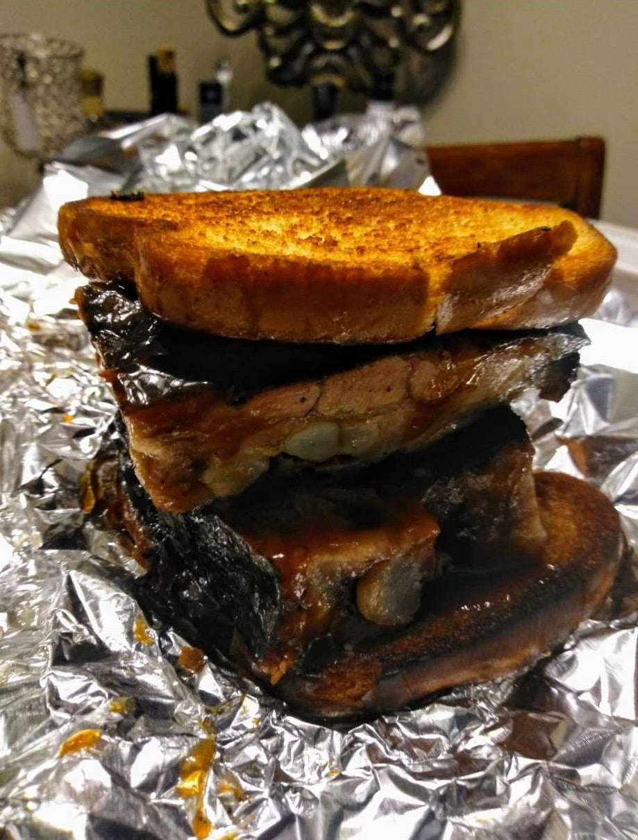 RIB SANDWICH W/ CHIPS