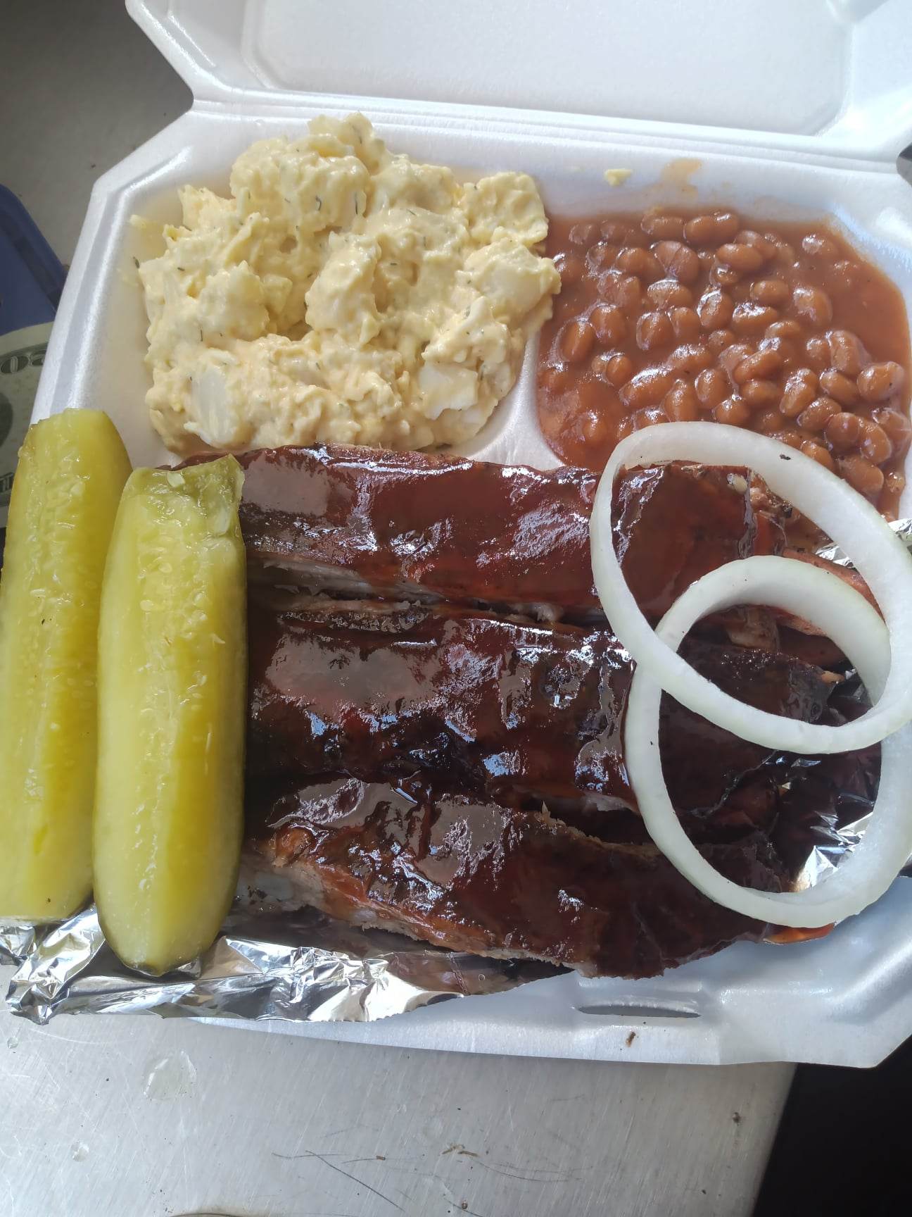 THE 1 MEAT BBQ PLATE